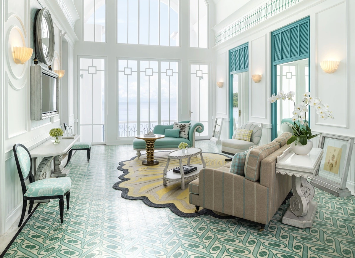 Turquoise Suite tại JW Marriott Phú Quốc - ban công hướng biển với hồ bơi và sân vườn riêng biệt